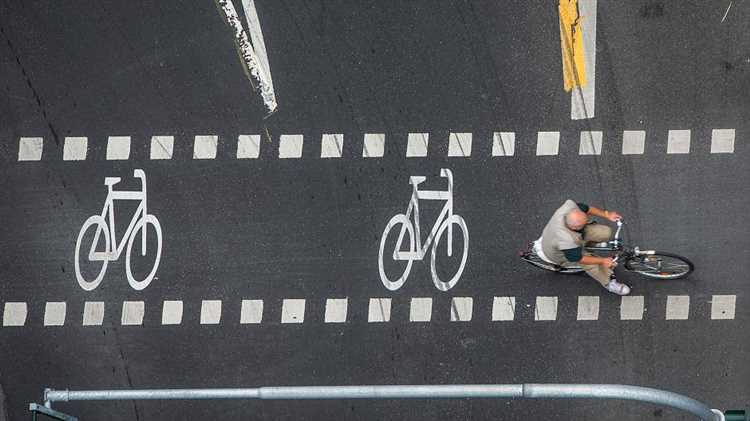 Wann darf ein Radfahrer rechts überholen?